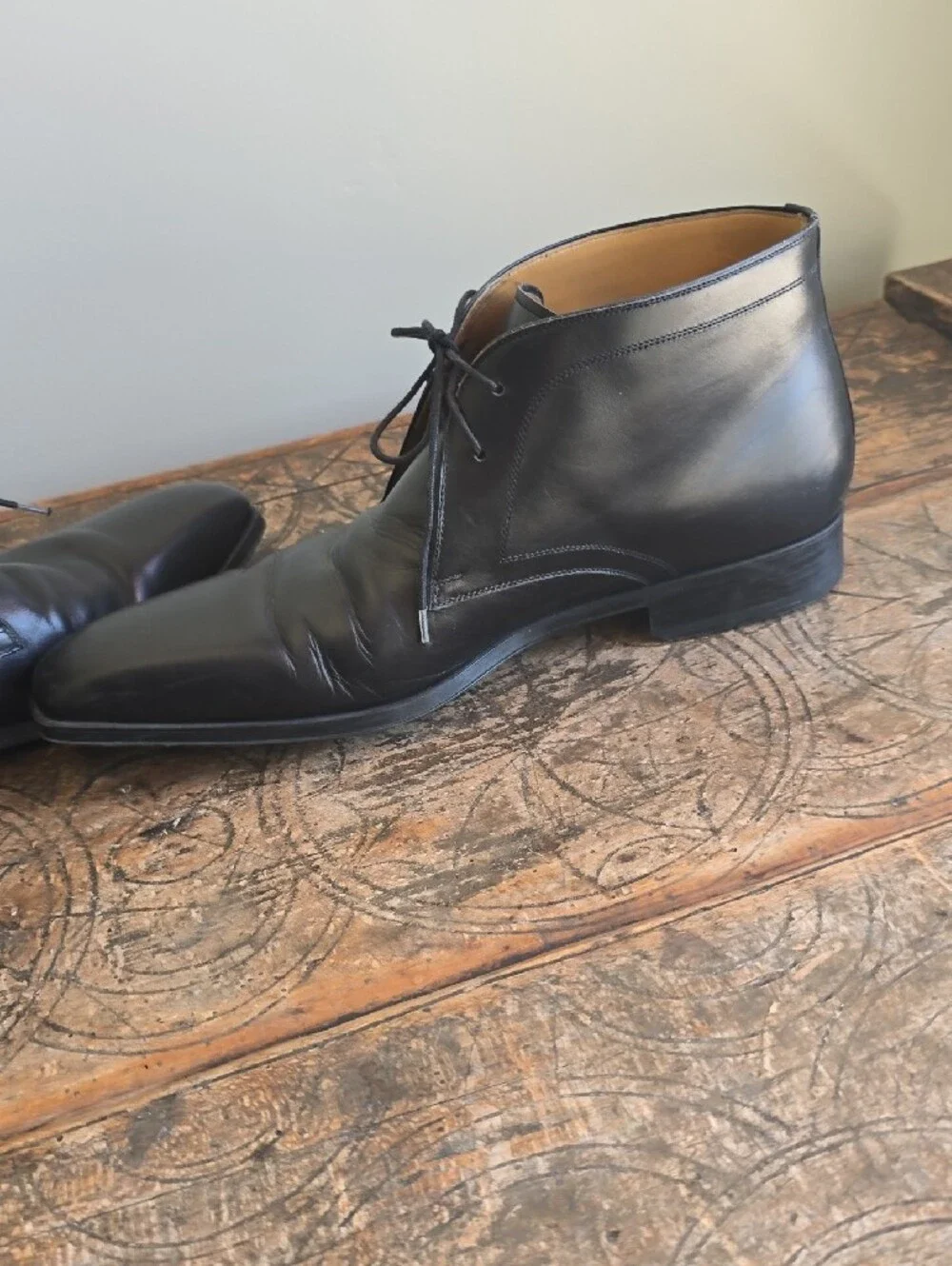 Magnanni Black Leather Boots